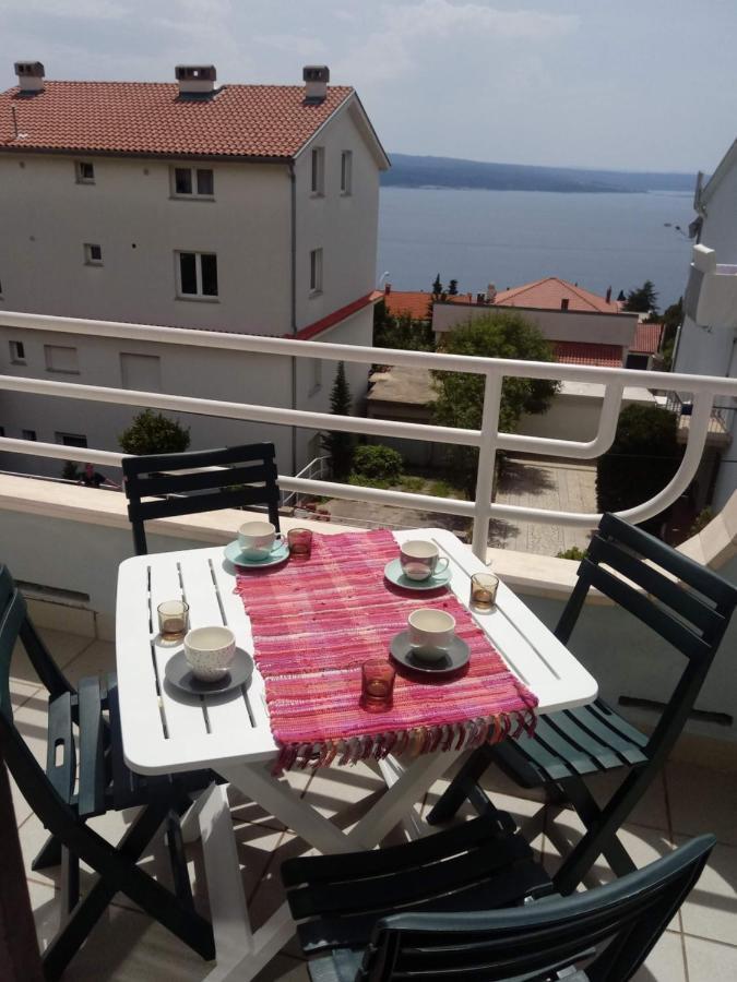 Apartmani Ketryn Crikvenica Eksteriør bilde