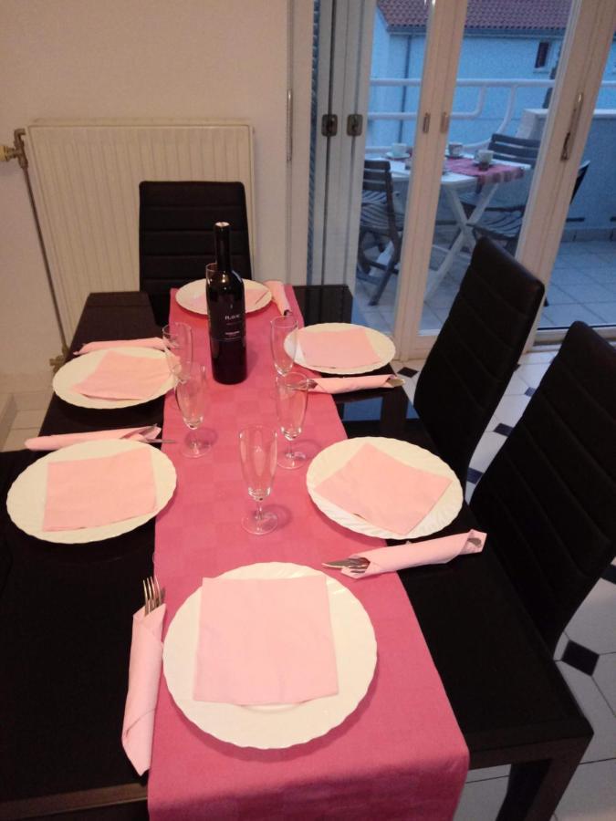 Apartmani Ketryn Crikvenica Eksteriør bilde