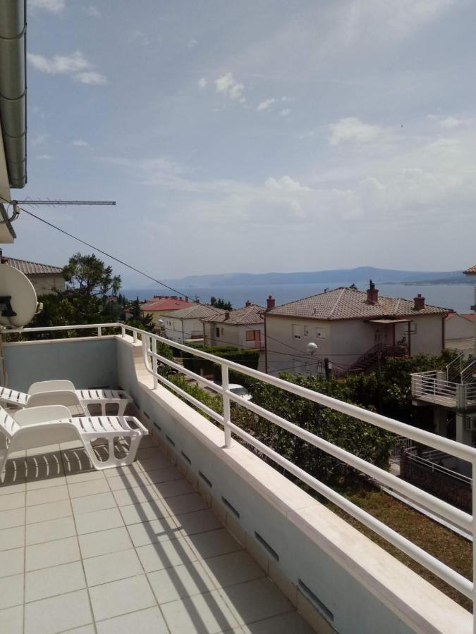 Apartmani Ketryn Crikvenica Eksteriør bilde